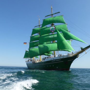 Schulschiff Alexander von Humboldt 2