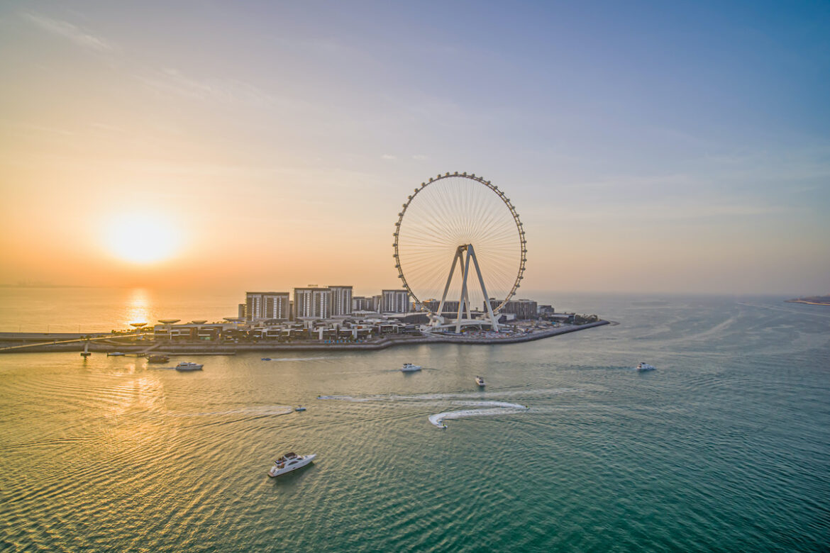 Dubai - eine Stadt des 21. Jahrhunderts mit Gegensätzen und Tradition